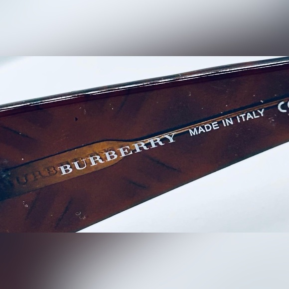Burberry B4011 Brown Oval Sunglasses Frames Only - Picture 7 of 8